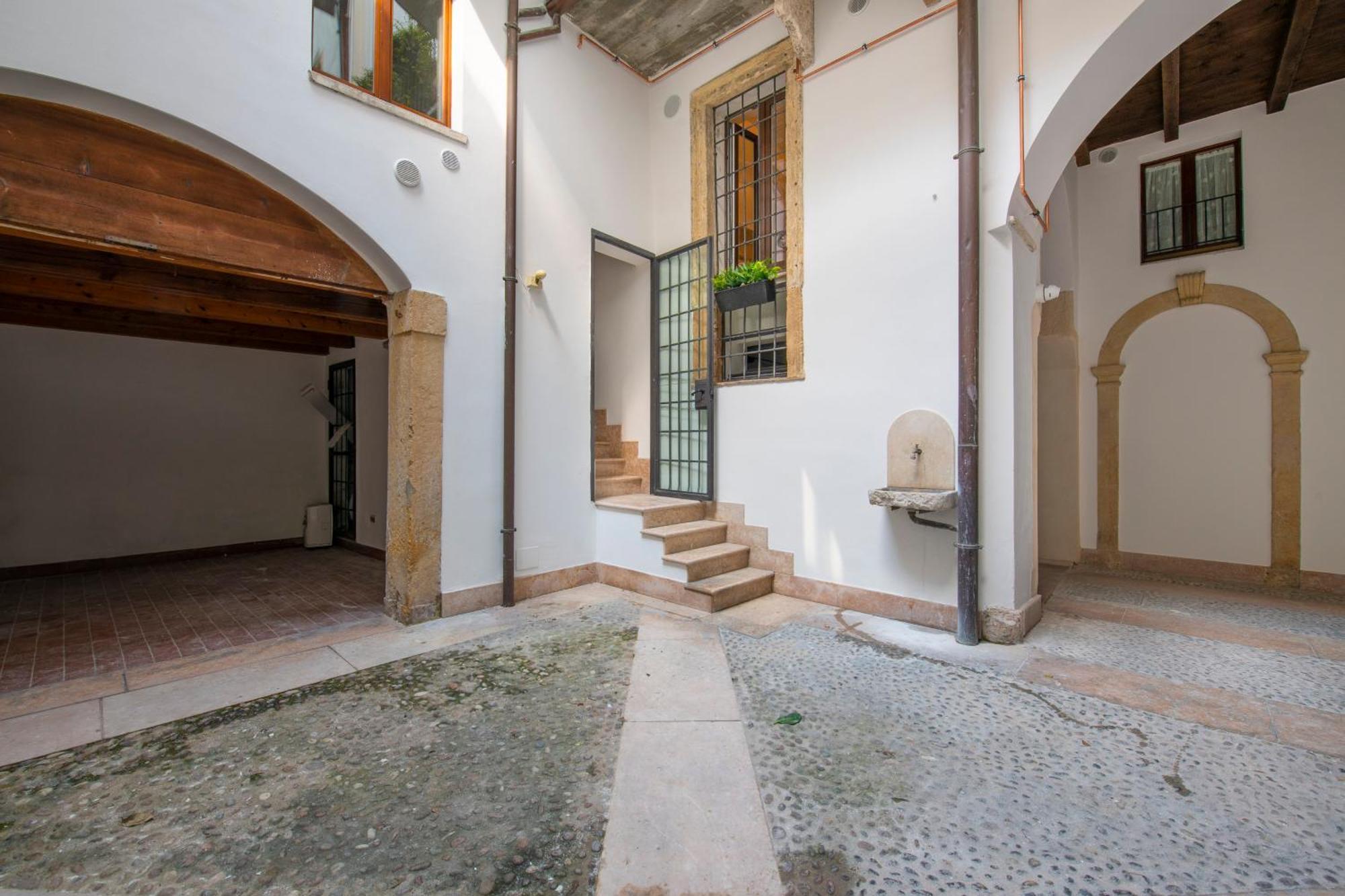 Borsarihouse Wifi & Smarttv Lejlighed Verona Eksteriør billede