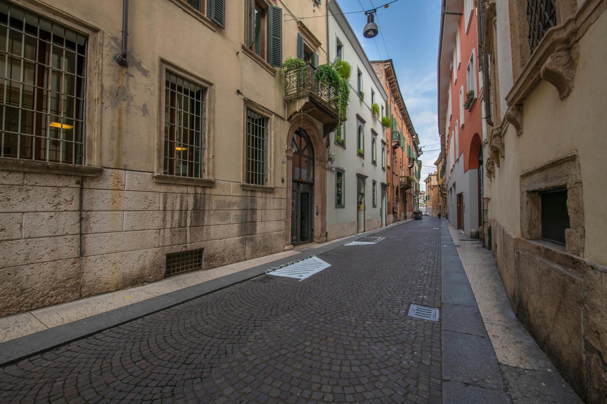 Borsarihouse Wifi & Smarttv Lejlighed Verona Eksteriør billede